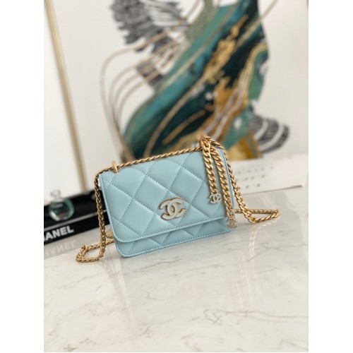 Geantă de umăr mică Chanel Flap Lambskin 81185 albastru deschis