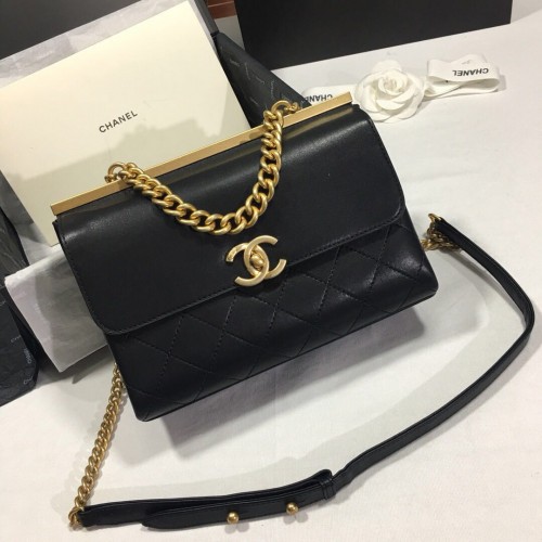Geantă de umăr Chanel Flap Original din piele de vacă 56987 neagră