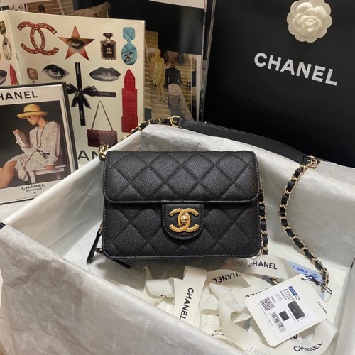 Geantă de umăr Chanel Flap din piele de vițel granulată AS3002 neagră