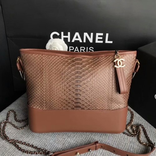 Geantă de umăr Chanel Gabrielle, piele de piton originală A93842 maro
