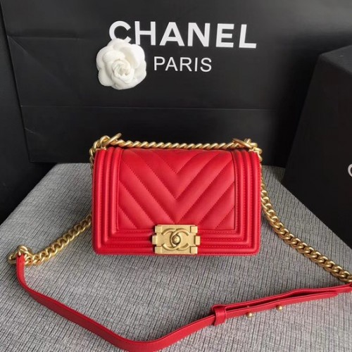 Geantă de umăr Chanel Le Boy Flap, piele de vițel originală A67085, cataramă aurie roșie aprinsă