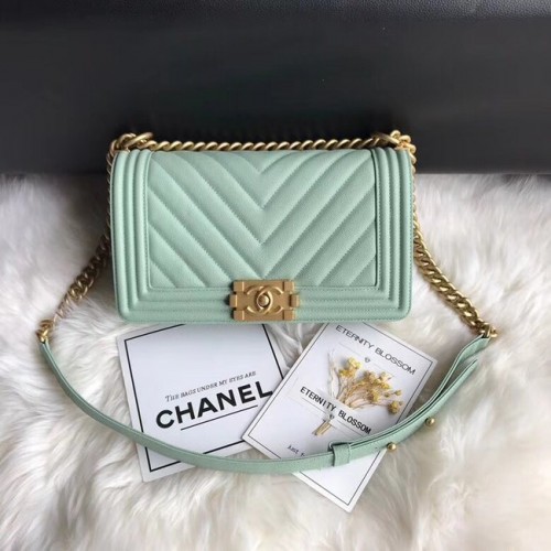 Geantă de umăr Chanel Leboy Original Caviar din piele A67086 Lanț auriu verde deschis