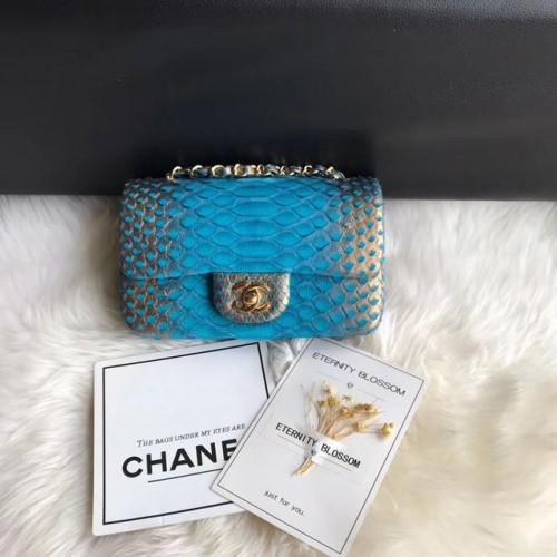 Geantă Chanel Mini Flap Python din metal auriu A69900 albastru și auriu