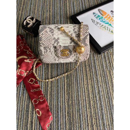 Geantă Chanel Original Small Snake Skin cu clapă AS1115 gri deschis