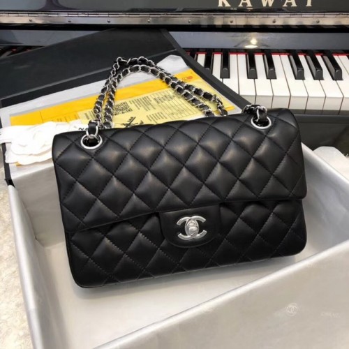 Geantă Chanel Classic mică, piele de oaie, metal argintiu A01113 negru
