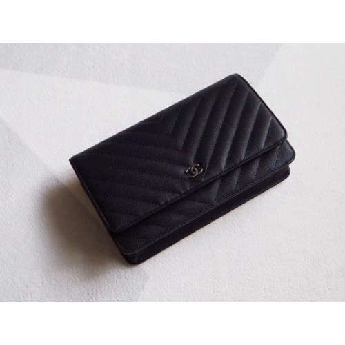 Geantă Chanel V mini cu clapă, model Chevron Cannage, neagră, A33814V, argintie