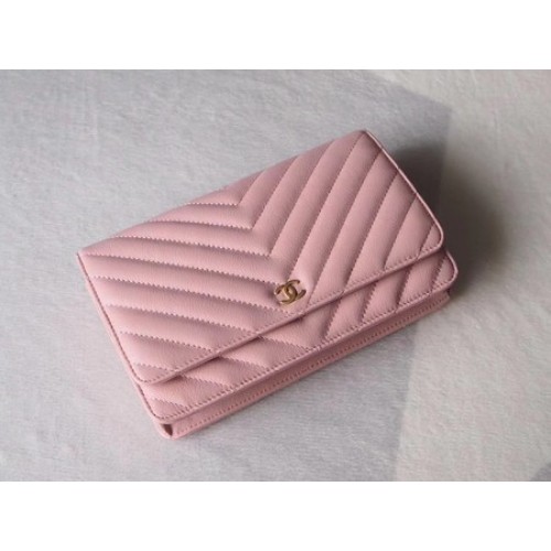 Geantă Chanel V mini cu clapă, model Chevron, din piele de oaie A33814V roz
