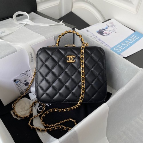Chanel TROUSĂ DE TOALETĂ din piele de miel, metal auriu AS3319 neagră