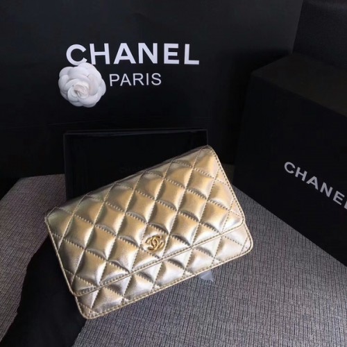 Geantă Chanel WOC Flap din piele de oaie originală 33814A Glow