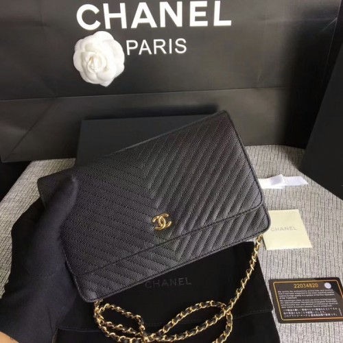 Geantă de umăr Chanel WOC Flap, neagră, din piele de vițel A33814, aurie