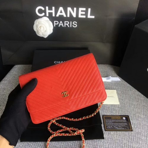 Geantă de umăr Chanel WOC Flap, piele de vițel roșie A33814 aurie