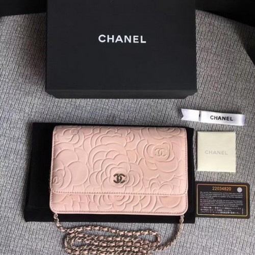 Geantă mini cu clapă Chanel WOC Pink Camellia din piele A33814 Argintie