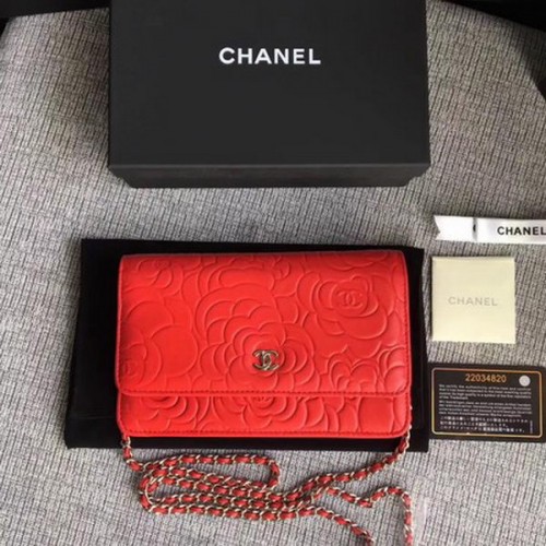 Geantă mini cu clapă Chanel WOC Red Camellia din piele A33814 argintie