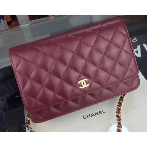 Geantă Chanel WOC mini cu clapă, din piele de oaie, culoare vișinie, A5373, auriu