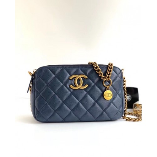 Clutch clasic Chanel cu lanț A94105 albastru