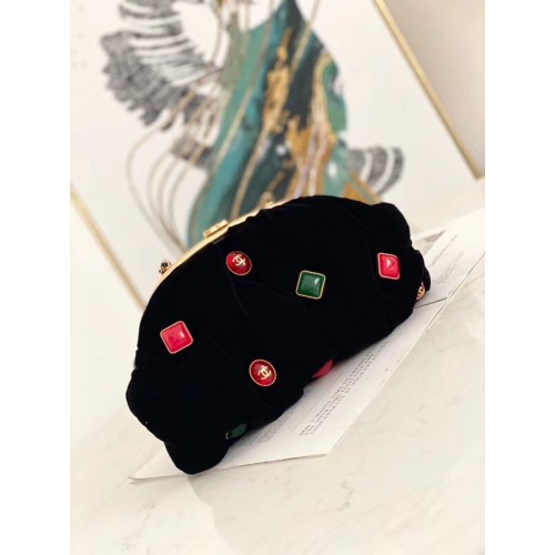 Clutch Chanel Catifea Negru-Metal Auriu AB2137