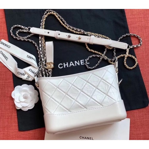 Geantă hobo mică Chanel Gabrielle A91810 albă