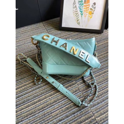 Geantă hobo mică Chanel Gabrielle S0865 albastru deschis