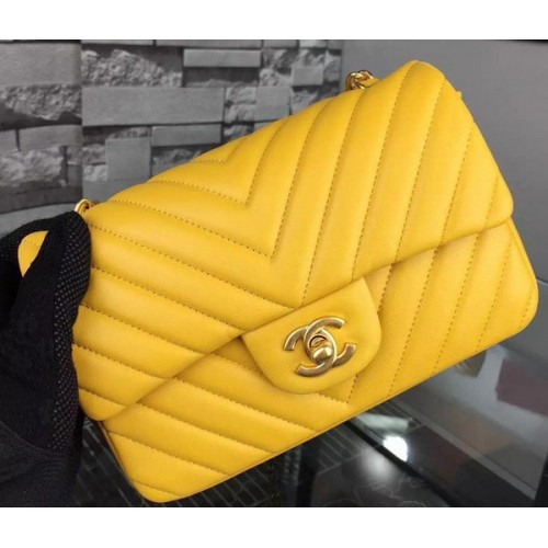 Geantă Chanel mini Classic Flap, piele de oaie originală, model Chevron, galbenă, CHA5500, aurie