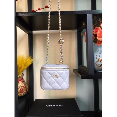 Geantă de umăr Chanel mini din piele de miel, metal auriu AP2929 gri deschis