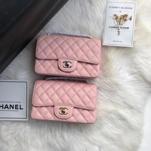 Geantă Chanel mini cu clapă din piele de vițel granulată A1116 roz