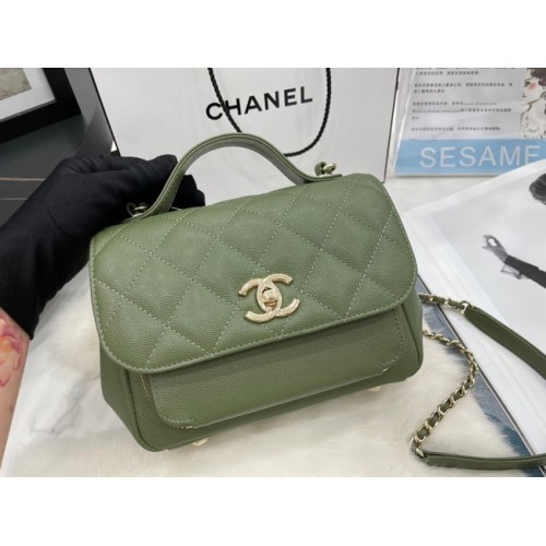 Geantă mică Chanel cu clapă, piele de vițel, metal auriu A93749 verde