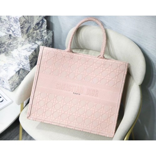 GEANTĂ DIOR BOOK TOTE DIN PÂNZĂ BRODATĂ C1286 Roz