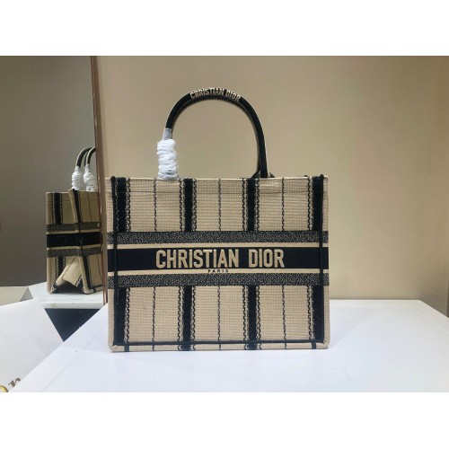 GEANTĂ DIOR BOOK TOTE DIN PÂNZĂ BRODATĂ C1287-1