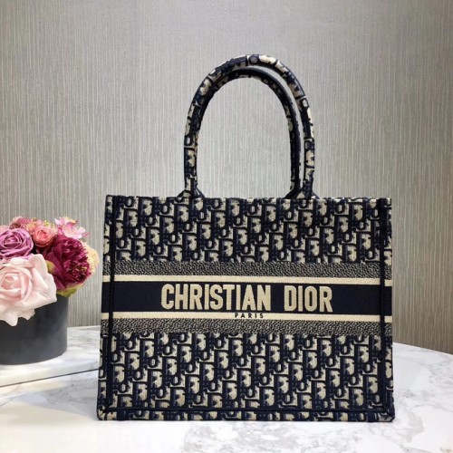 GEANTĂ DIOR BOOK TOTE DIN PÂNZĂ BRODATĂ C1286-1 Bleumarin