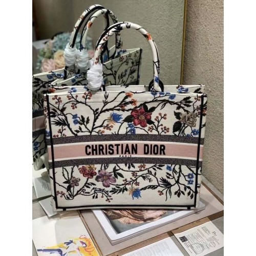 GEANTĂ DIOR BOOK TOTE DIN PÂNĂ BRODATĂ C1287-13