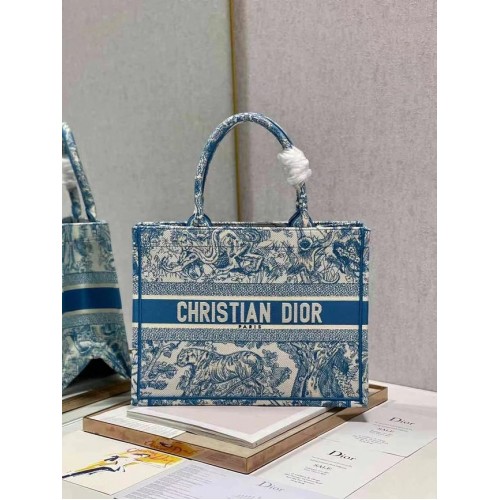 DIOR BOOK TOTE Broderie C1287-26 albastru
