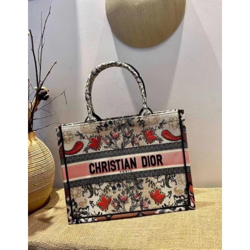 DIOR BOOK TOTE Broderie multicoloră M1287ZR