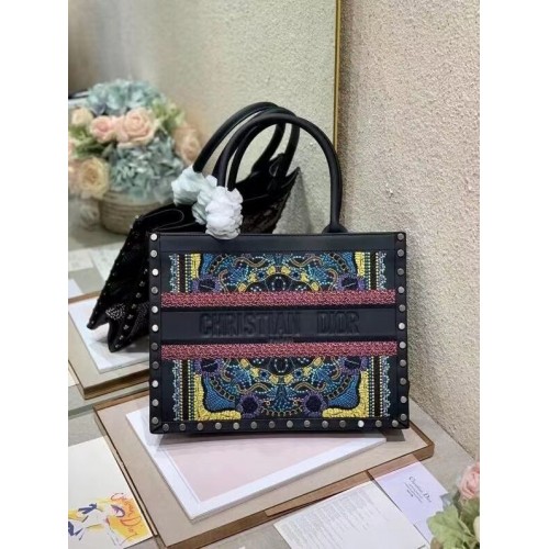 DIOR BOOK TOTE Broderie Mizza Multicoloră M1287ZRHM