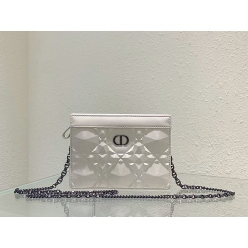 DIOR MINI BOBBY BAG Piele de vițel Cannage C2806 albă
