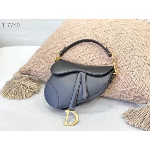 DIOR GEANTĂ MICĂ SADDLE Piele de vițel M0445CW neagră