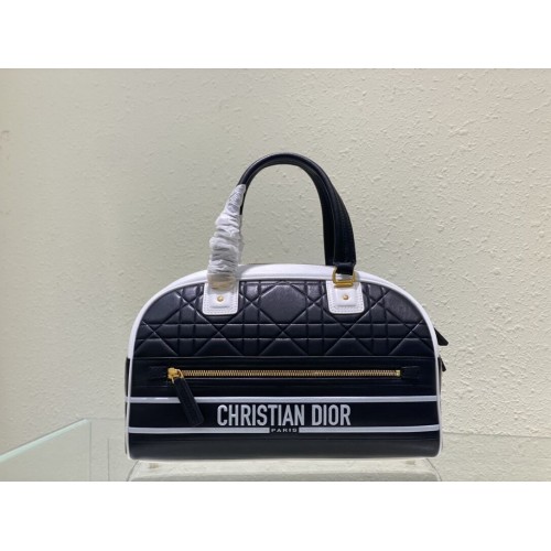 Geantă tote medie DIOR din piele B9189 neagră