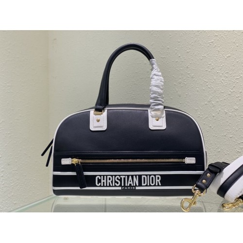 Geantă tote medie DIOR din piele C9189 neagră