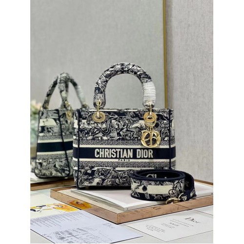 Dior GEANTĂ MEDIE LADY D-LITE Brodată M0565-13