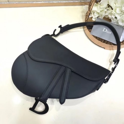 Dior GEANTĂ SADDLE PIELE DE VIȚEL M0446CWGH NEGRU