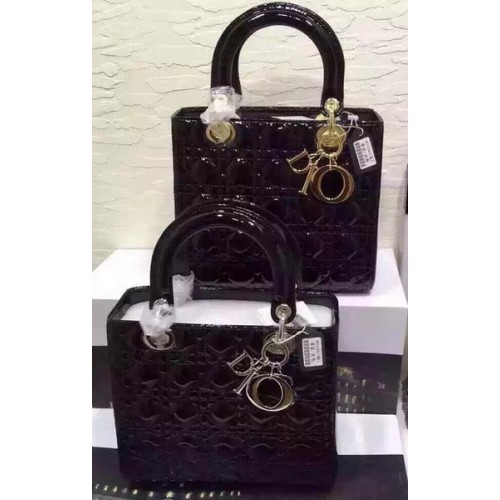 Geantă Dior mică Lady Dior din piele lăcuită CD5502 neagră