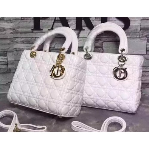 Geantă Dior mică Lady Dior din piele de oaie CD6322 albă