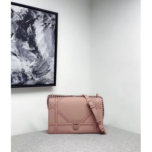 Dior ULTRAMATTE DIORAMA-TAS M0422S roz
