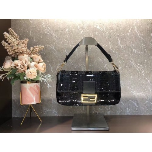 Geantă FENDI BAGUETTE Pearl slice F1359 neagră