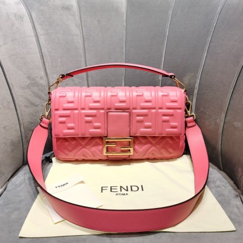 Geantă de umăr FENDI BAGUETTE 8BS017 roz