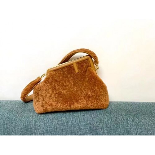Geantă FENDI FIRST MEDIUM din piele de oaie 8BP127AH Caramel