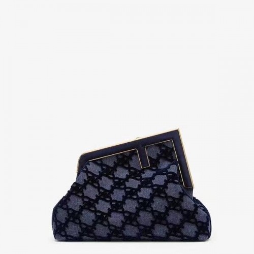 Geantă FENDI FIRST MEDIUM din piele întoarsă 8BP127A albastru închis