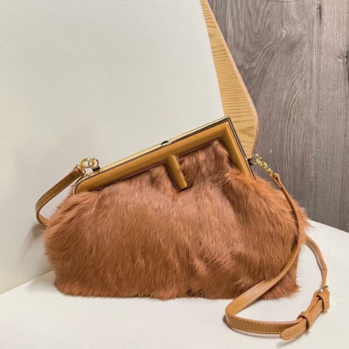 Geantă FENDI FIRST SMALL din piele de nurcă 8BP129A maro