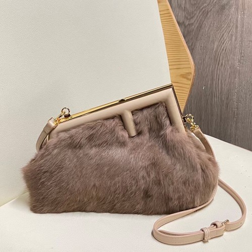 Geantă FENDI FIRST SMALL din piele de nurcă 8BP129A gri