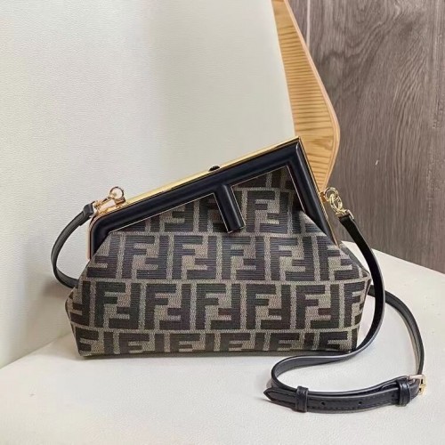 Geantă din material textil FENDI FIRST 5FB2322 neagră