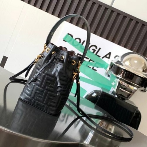 Geantă mini din piele Fendi Mon Tresor 8BS010 Negru